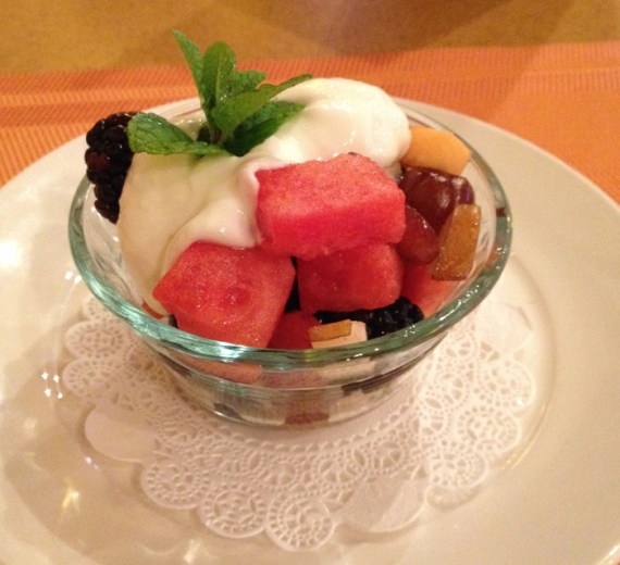 breakfast fruit and yogurt