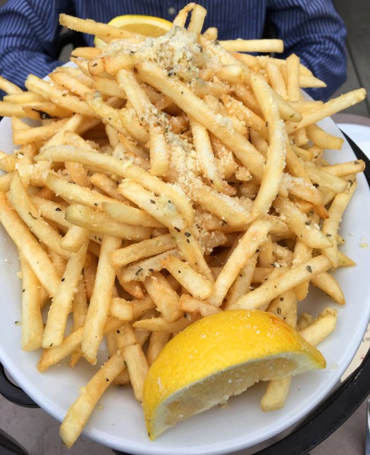 garlic fries