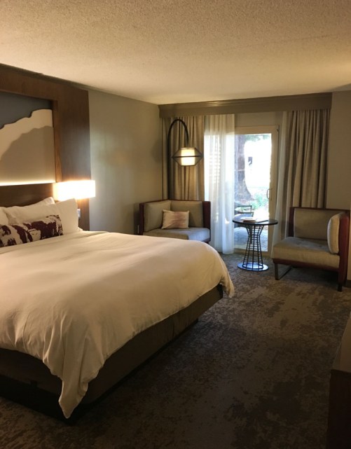 bedroom-marriott