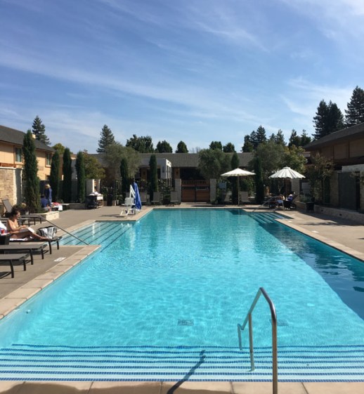 marriott-pool-shot
